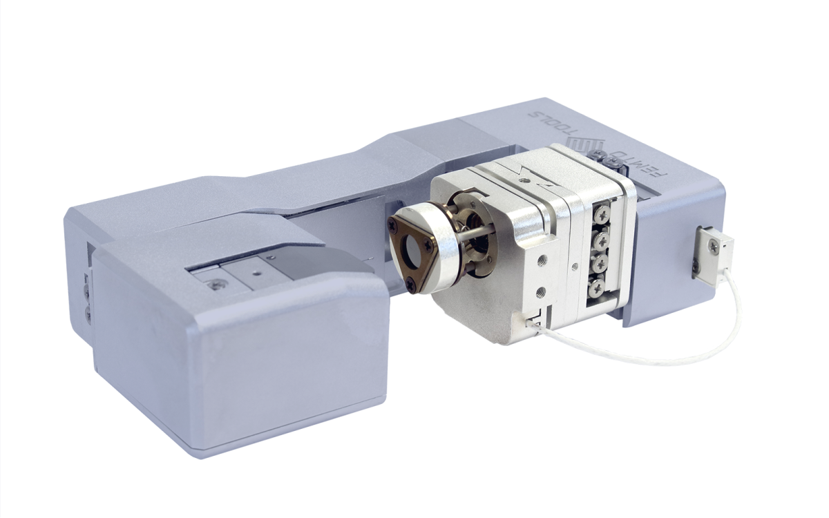 High-temperature module attached to a nanoindenter, for mechanical testing up to 800°C.